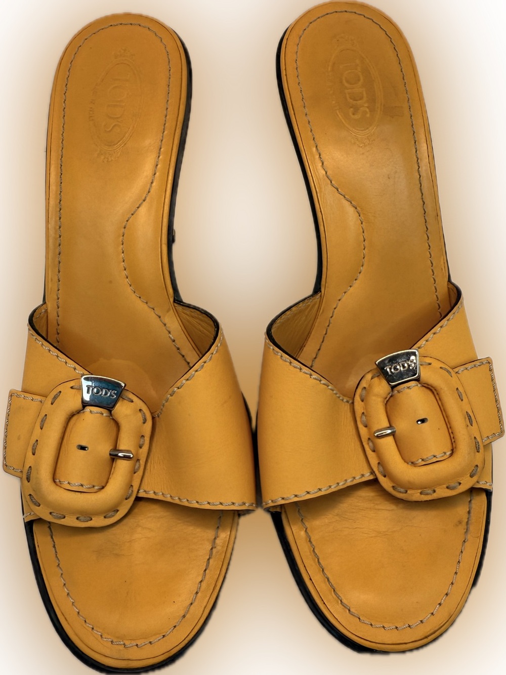 Tod's Marigold Leather Shoes Sz 38.5
